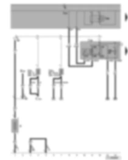 Wiring Diagram  VW TOURAN 2004 - Battery - terminal 15 voltage supply relay - terminal 30 voltage supply relay - fuses
