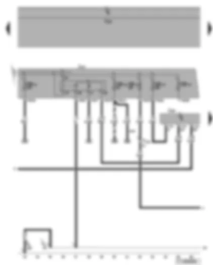 Wiring Diagram  VW TOURAN 2007 - Engine control unit - terminal 30 voltage supply relay