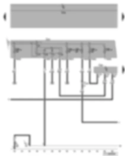 Wiring Diagram  VW TOURAN 2015 - Engine control unit - terminal 30 voltage supply relay