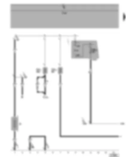 Wiring Diagram  VW TOURAN 2004 - Terminal 30 voltage supply relay - battery