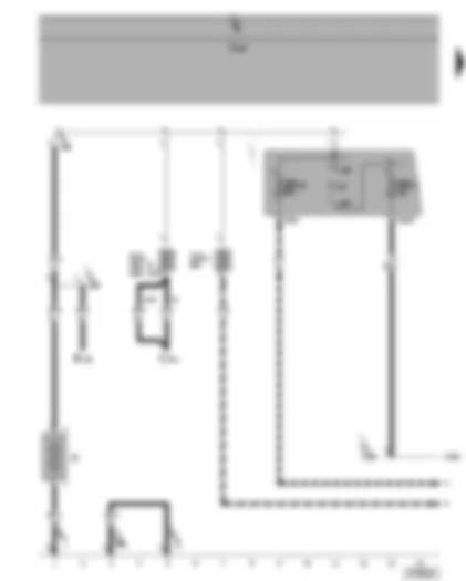 Wiring Diagram  VW TOURAN 2005 - Terminal 30 voltage supply relay - battery